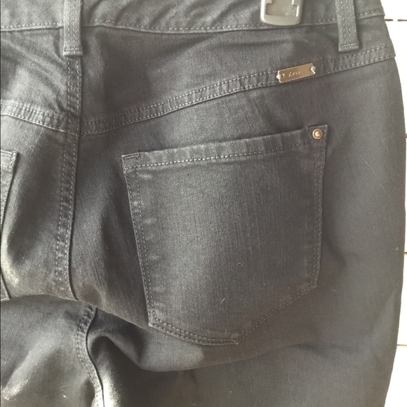 INC Mid Rise Flare Leg Curvy - Picture 2 of 6